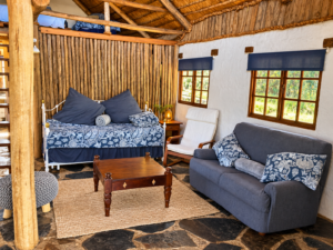 Star Gazers Cottage Downstairs Lounge